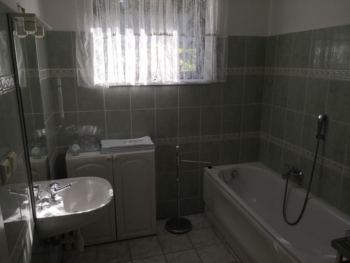 Ubytování u Máchova jezera - Apartmány - Ludmila Grulišová Doksy  Exteriér fotografie