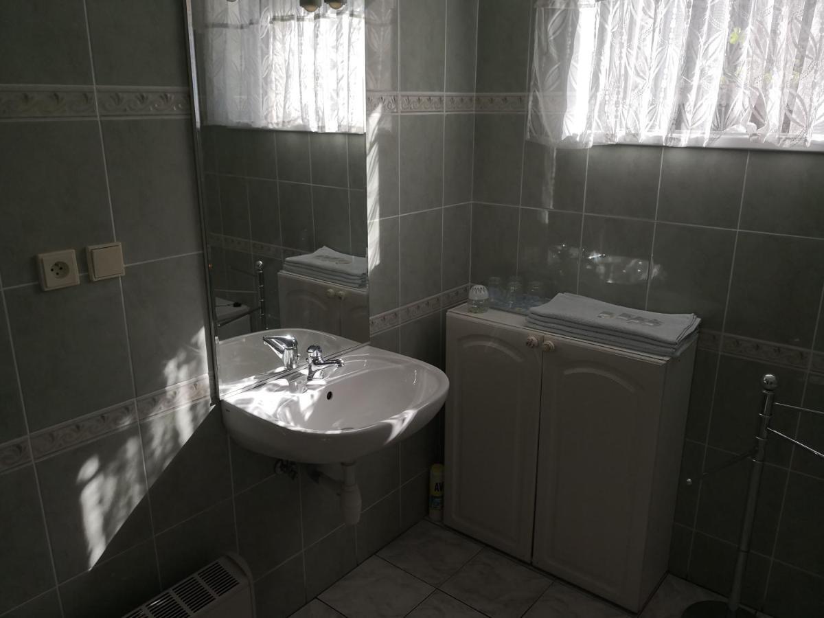 Ubytování u Máchova jezera - Apartmány - Ludmila Grulišová Doksy  Exteriér fotografie